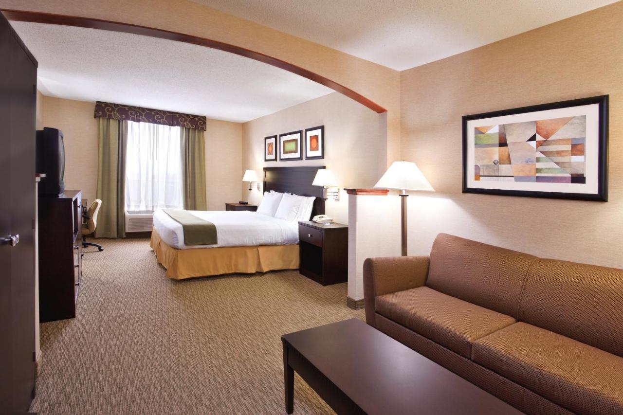Holiday Inn Express Hotel & Suites Cleveland-Streetsboro By Ihg Esterno foto